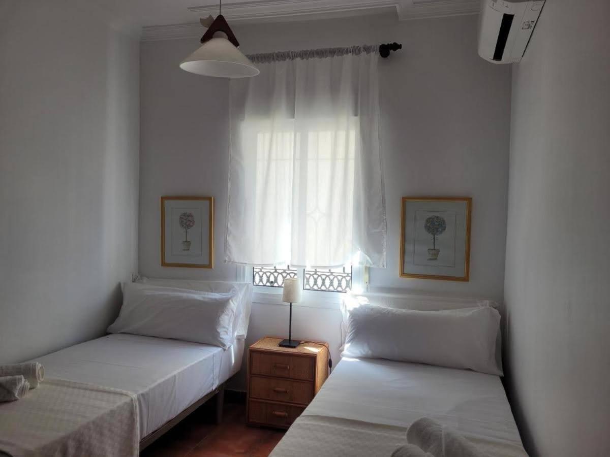 Nerja Villas Tamango Hill 9 Silhouse *