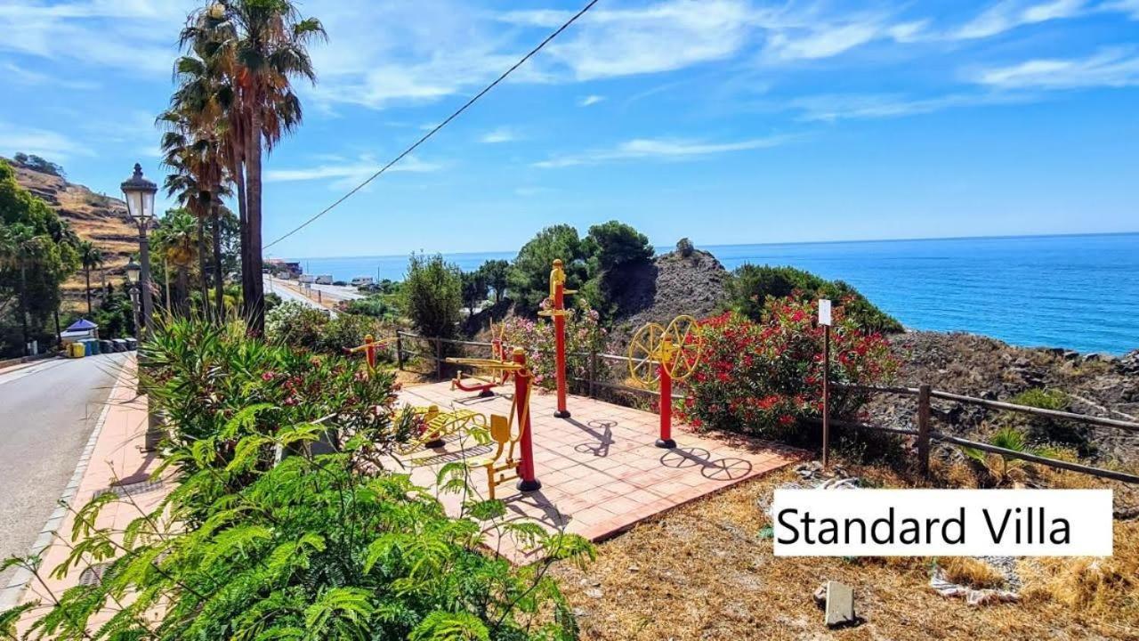 Nerja Tamango Hill 9 Silhouse